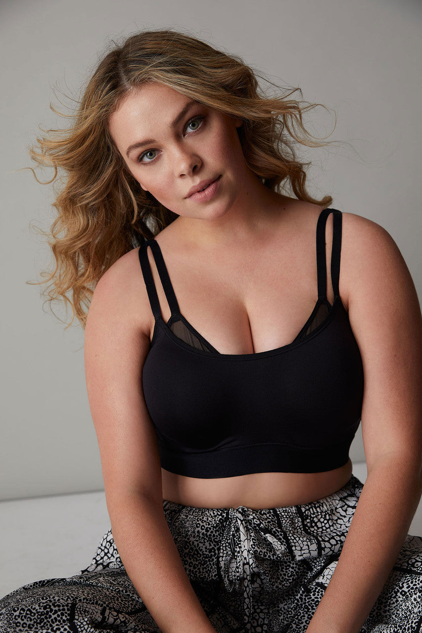 GRAVITY SPORTS BRA IN BLACK - Expect Lace