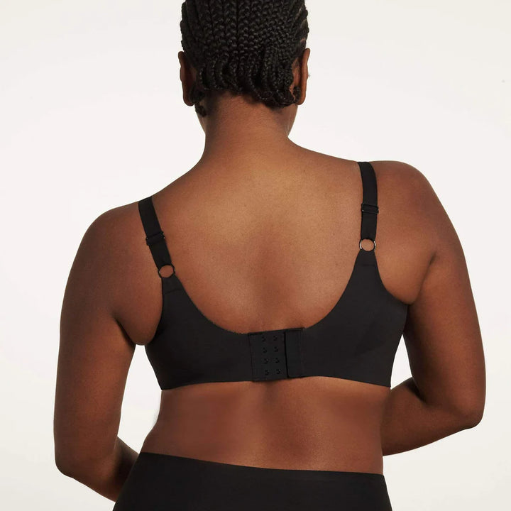 BEYOND WIRELESS LIFT BRA - Expect Lace