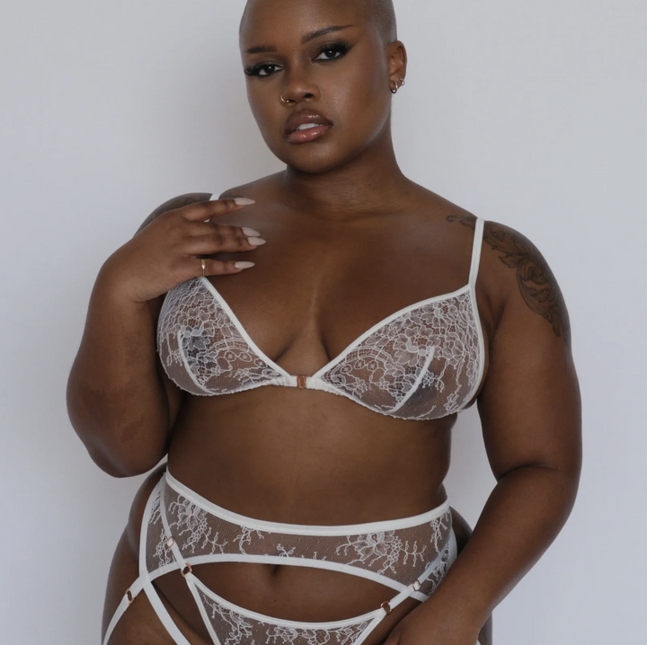 MOONSTRUCK TRIANGLE BRALETTE