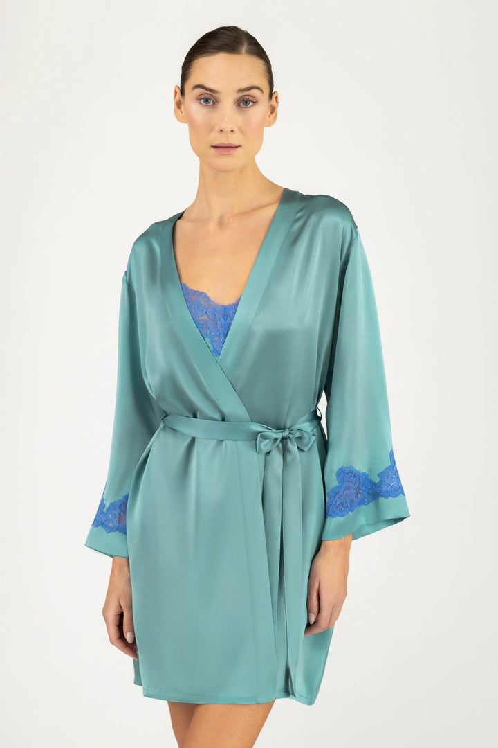 MORGAN ICONIC SHORT SILK ROBE