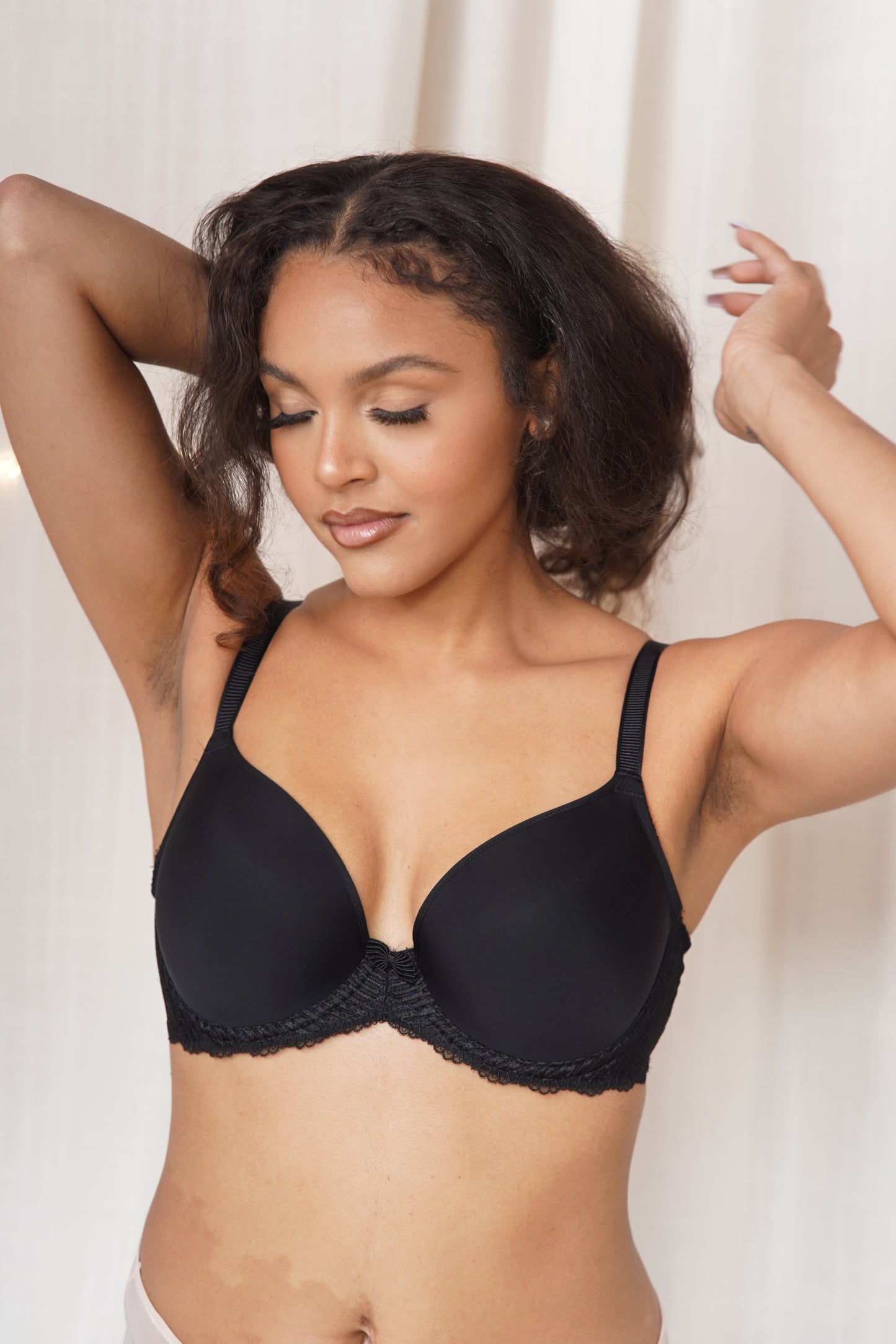 WACOAL LA FEMME BRA UNDERWIRE T-SHIRT BRA - Expect Lace