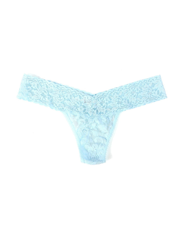 HANKY PANKY SIGNATURE LACE LOW RISE THONG - Expect Lace