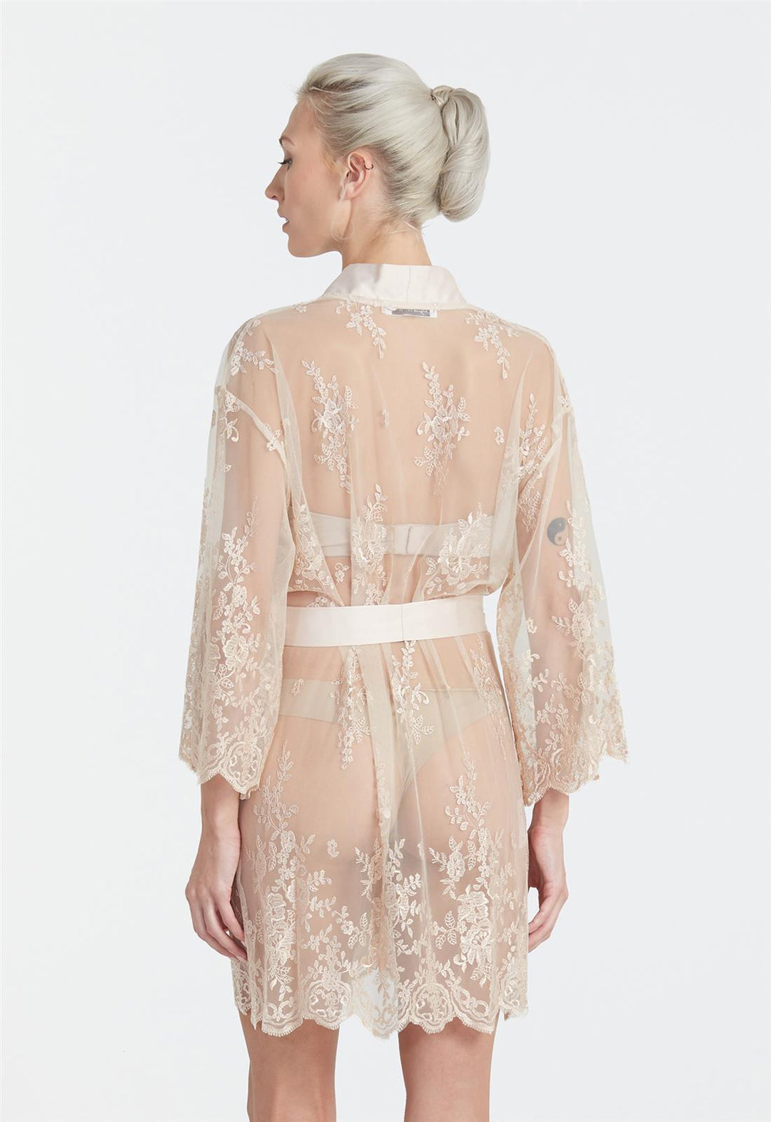 DARLING COVER UP - Expect Lace