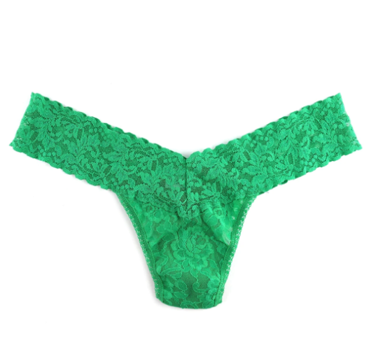 HANKY PANKY SIGNATURE LACE LOW RISE THONG - Expect Lace