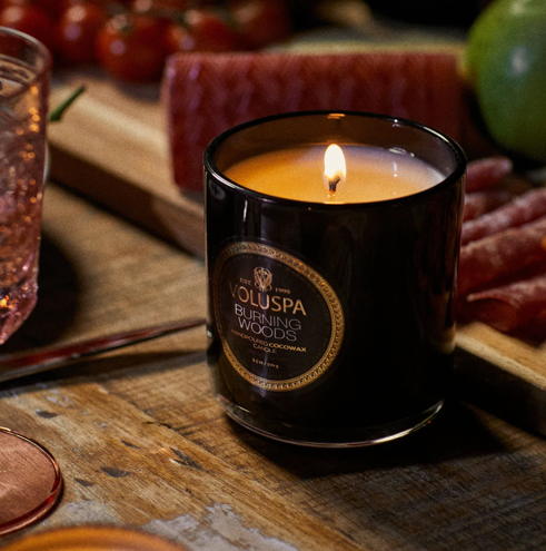 BURNING WOODS CLASSIC CANDLE - Expect Lace