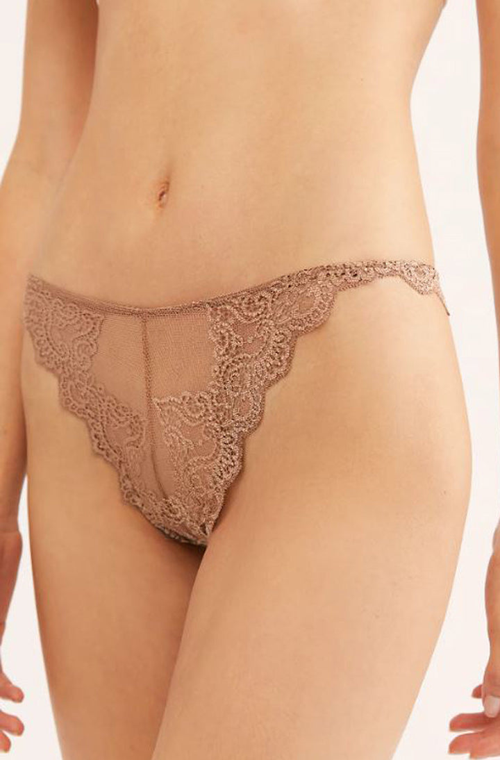 SO FINE LACE THONG