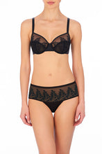 Load image into Gallery viewer, NATORI FRAME FULL FIT BRA - Expect Lace
