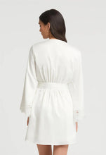 Load image into Gallery viewer, ROSEY SHORT ROBE - Expect Lace
