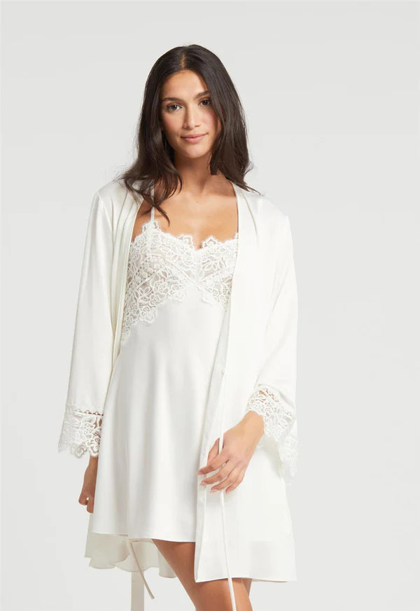 ROSEY SHORT ROBE - Expect Lace