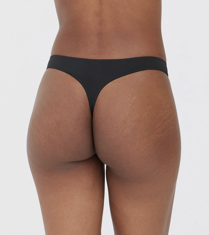 ENTICE FRONT LACE THONG
