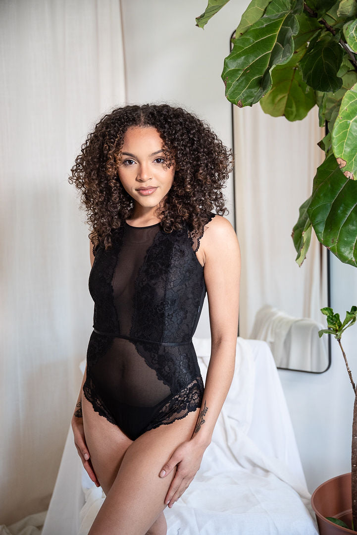 CARRIE + SAM THE CATCH BODYSUIT - Expect Lace