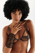 Load image into Gallery viewer, MANHATTAN GLOVE - Expect Lace
