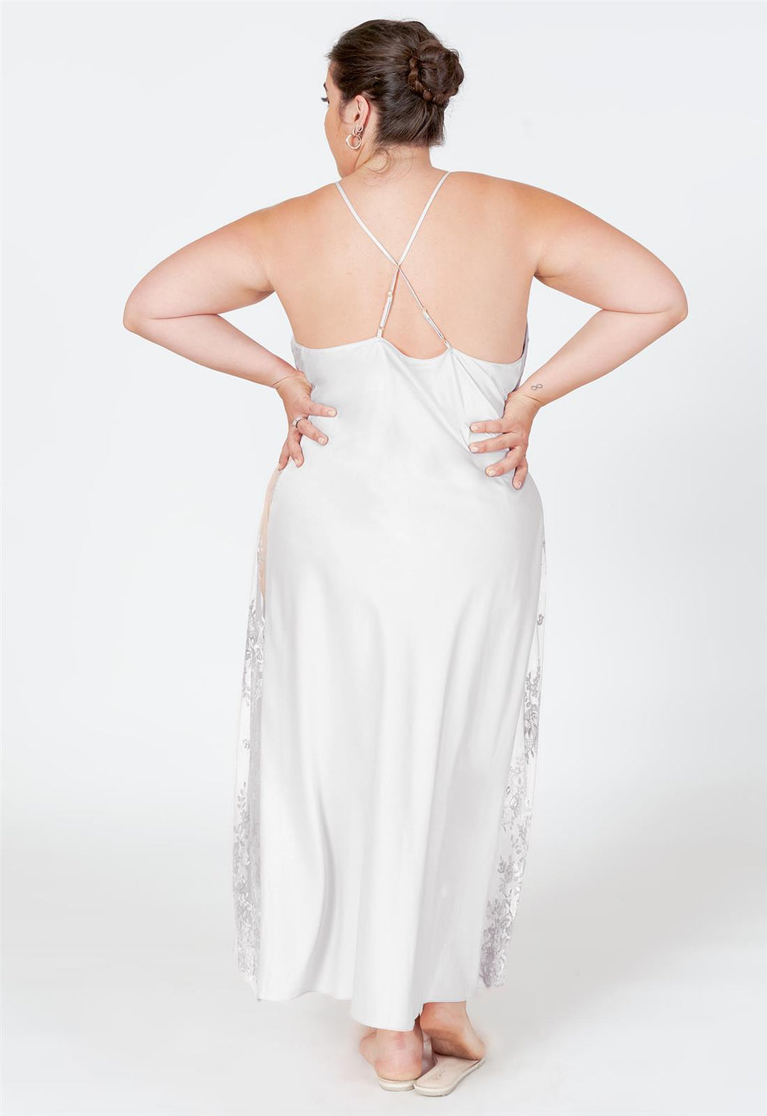 DARLING GOWN - Expect Lace