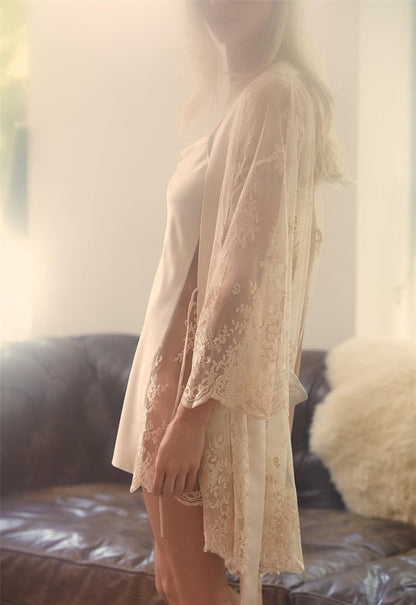 DARLING COVER UP - Expect Lace