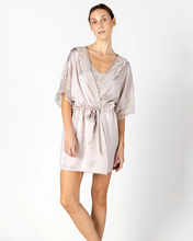 Load image into Gallery viewer, AGATHA NOSTALGIA SHORT SILK ROBE - Expect Lace
